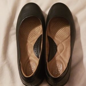 Black flats by I Heart Comfort